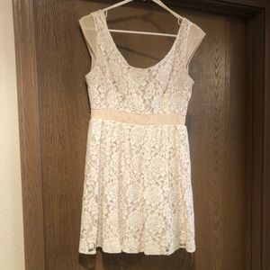 Lace dress